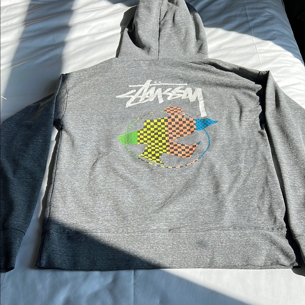 Stussy Gray Hoodie with Vibrant Graphic - Picture 2 of 8